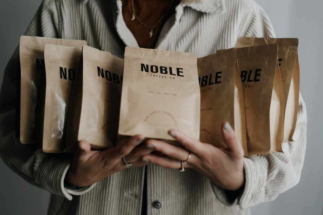 Paper Bag Picnics: Eco-Friendly Dining in Nature - Jet Paper Bags